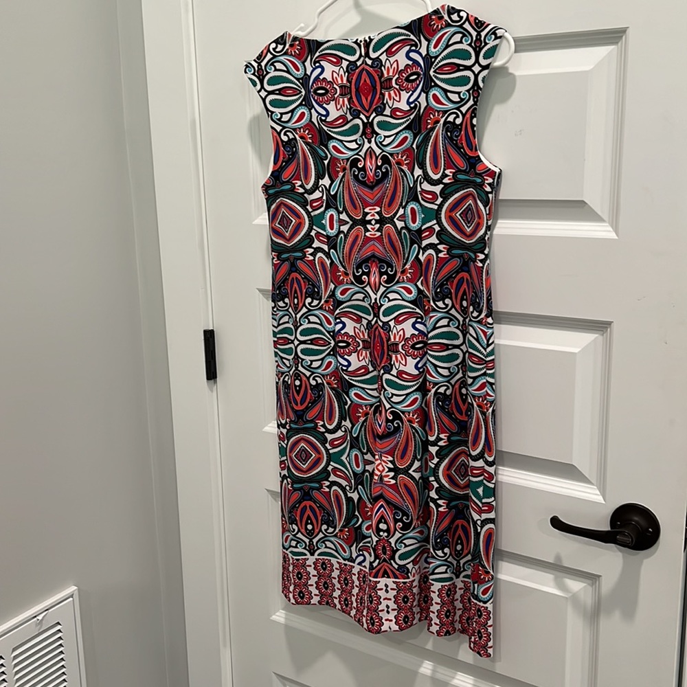 Dress - Picture 4 of 4